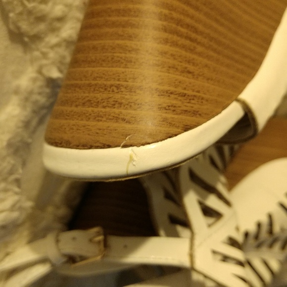 Shoedazzle white lattice wedge size 10 - Picture 7 of 14